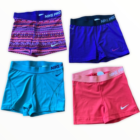 Nike Pants - Nike Pro Short Bundle Medium